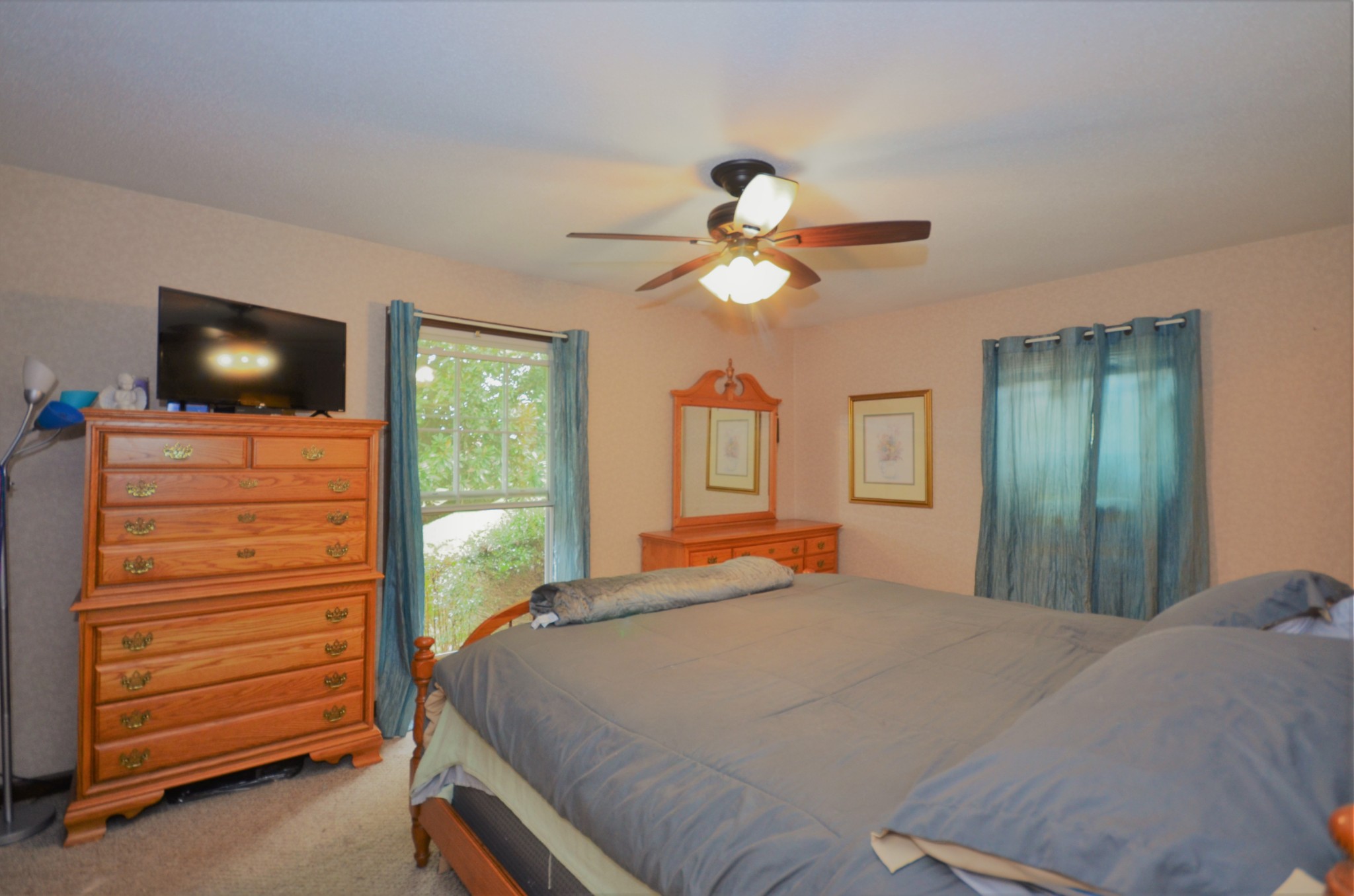 30 Remke Road Lawrenceburg, TN 38464 - Photo 20 of 49 a bedroom with a bed and a tv