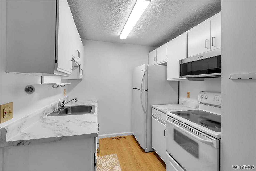 4617 Chestnut Ridge Road, Unit F Amherst, NY 14228 - Photo 13 of 30