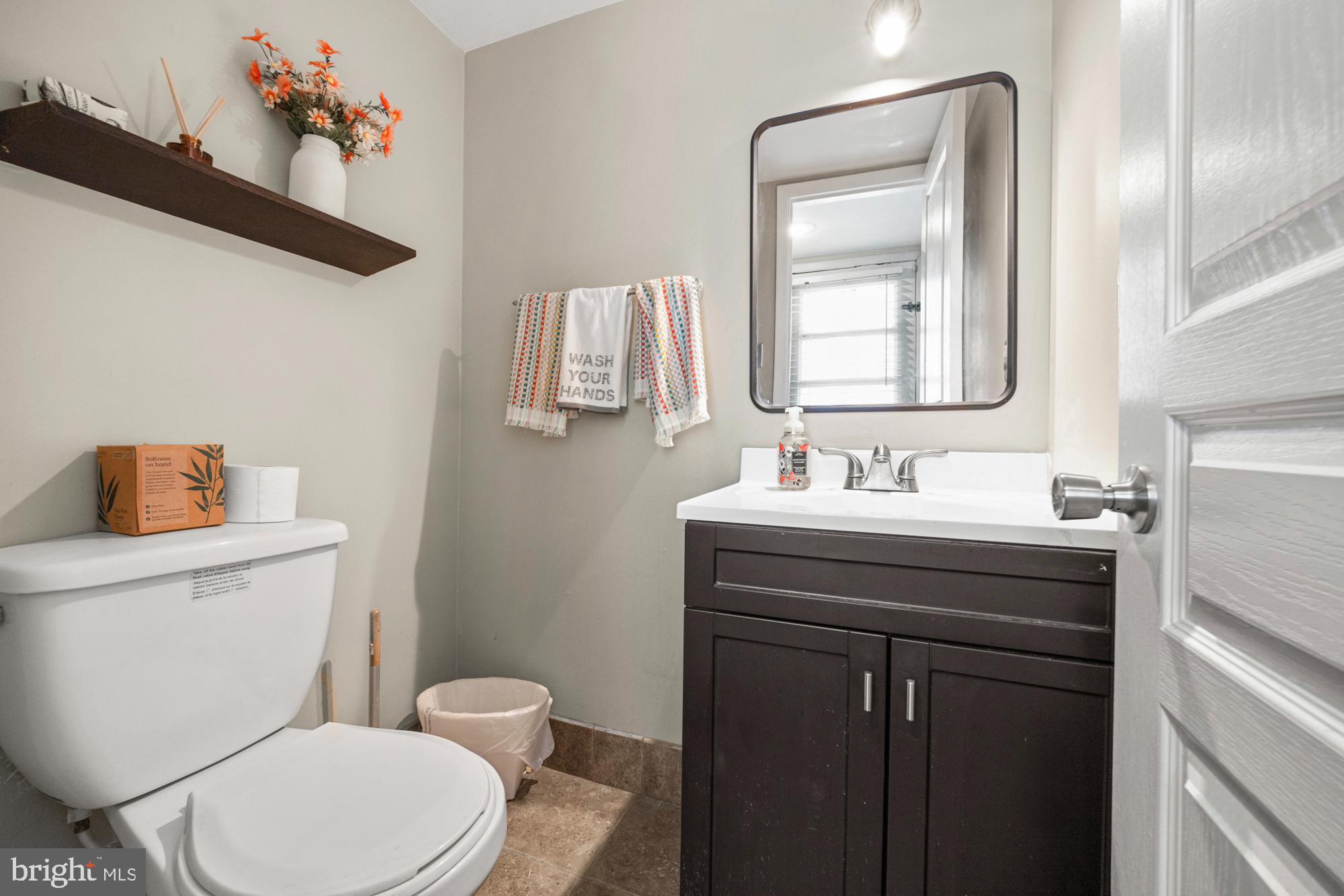 112 Hopewell Road Marlton, NJ 08053 - Photo 17 of 34 Powder Room