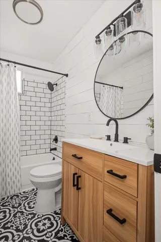 $289,900 | 1718 West Dean Avenue, Spokane, WA 99201