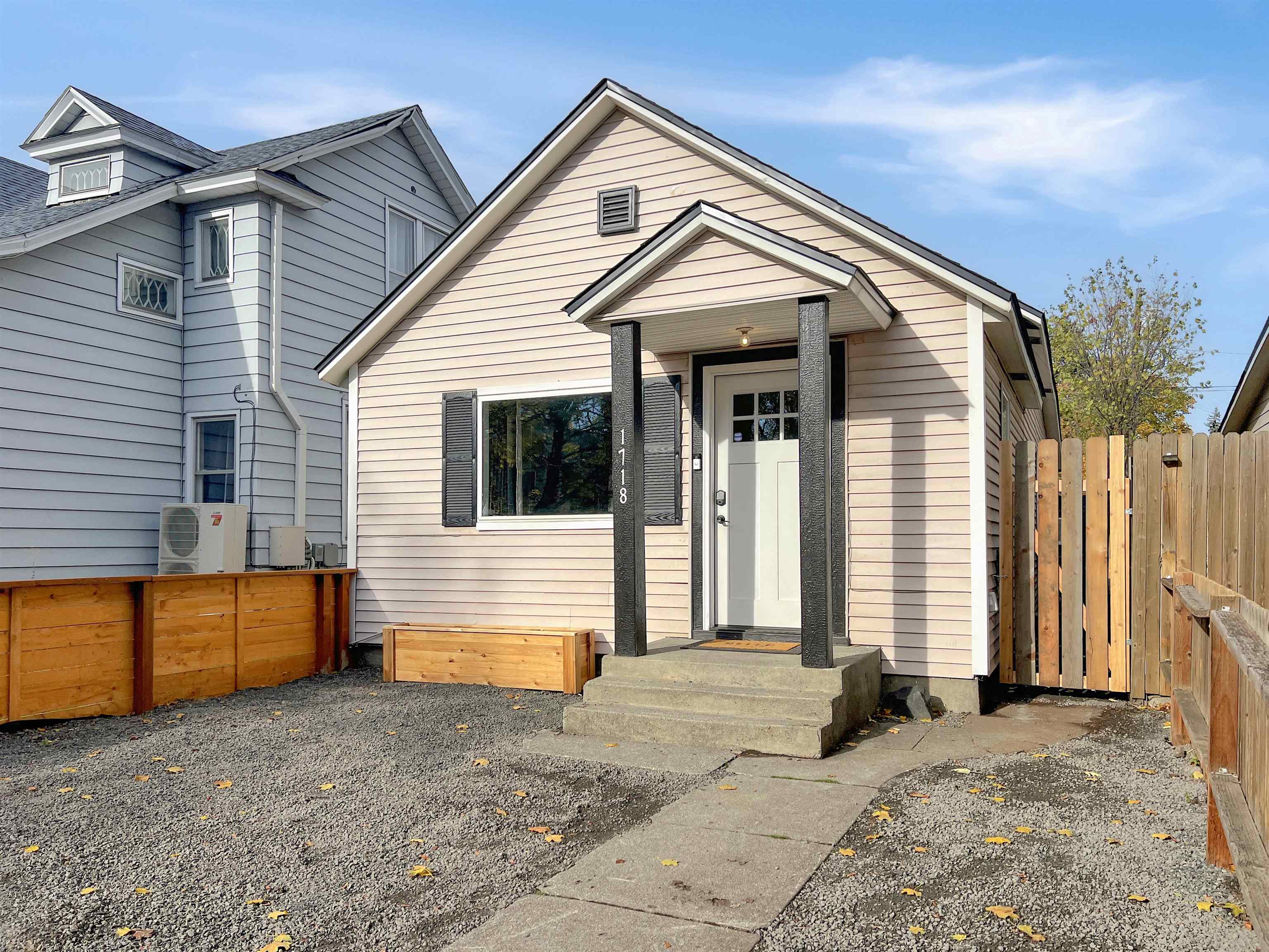 1718 West Dean Avenue Spokane, WA 99201 - Photo 2 of 42
