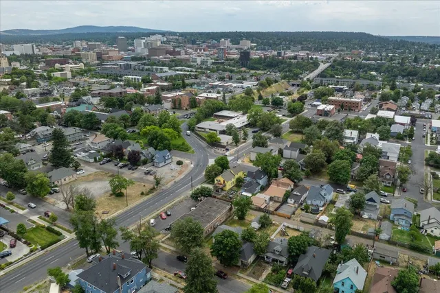 $289,900 | 1718 West Dean Avenue, Spokane, WA 99201