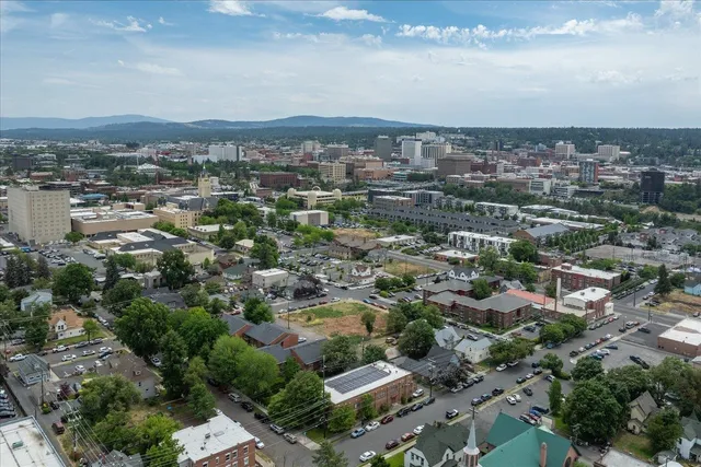 $289,900 | 1718 West Dean Avenue, Spokane, WA 99201