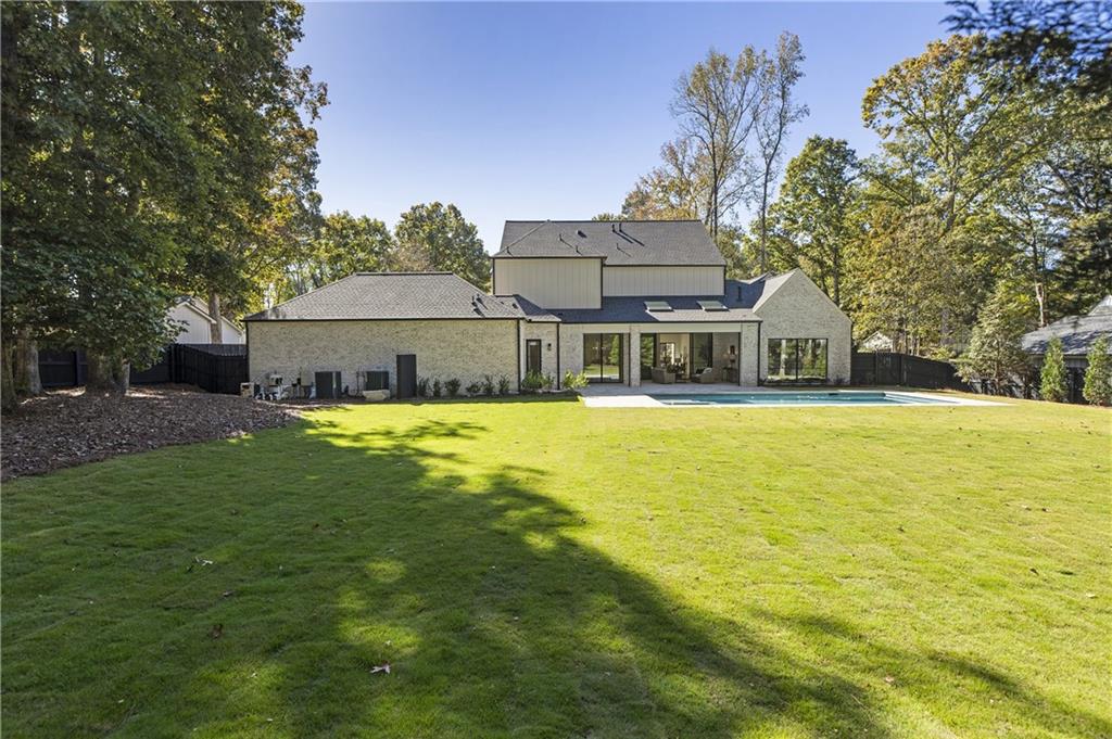 141 N Trace Alpharetta, GA 30009 - Photo 69 of 92
