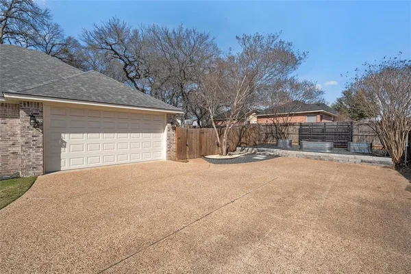 $464,900 | 117 Lost Oaks Drive, Waco, TX 76705