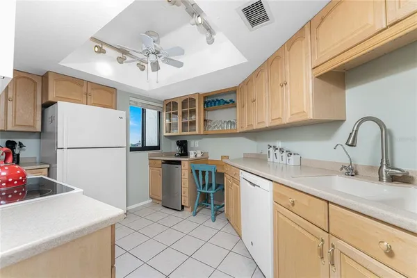 $2,850 | 2955 North Beach Road, Unit E122, Englewood, FL 34223