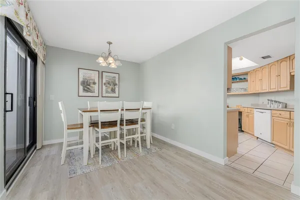 $2,850 | 2955 North Beach Road, Unit E122, Englewood, FL 34223