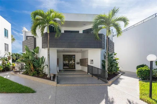 $2,850 | 2955 North Beach Road, Unit E122, Englewood, FL 34223