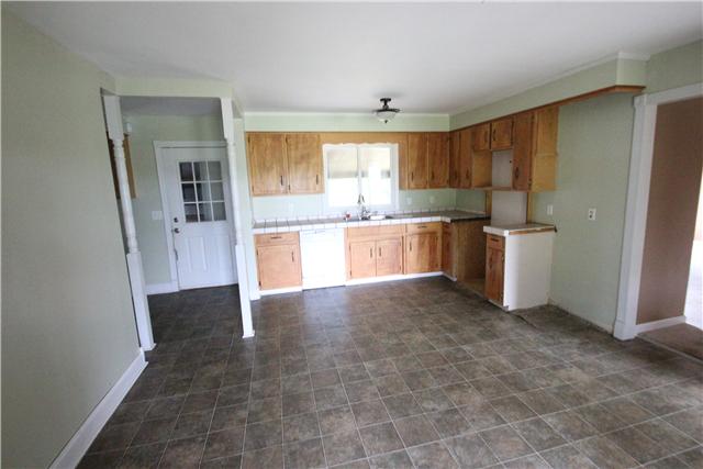 786 New Bushy Branch Road Manchester, TN 37355 - Photo 5 of 19 Gallery Image 5