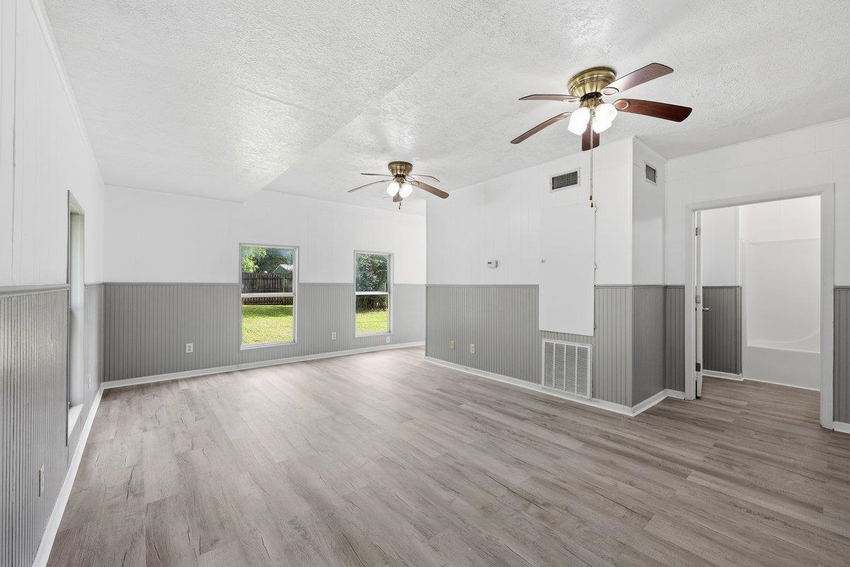 1098 Terry Road Vidor, TX 77662 - Photo 36 of 46