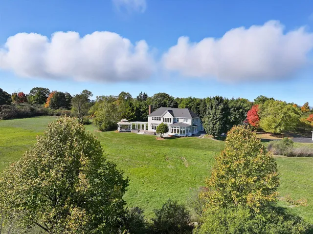 $1,995,000 | 6 Luke Lane, Shelburne, VT 05482