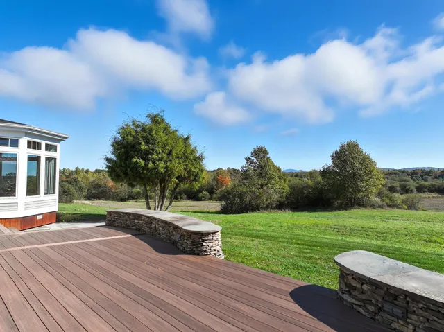 $1,995,000 | 6 Luke Lane, Shelburne, VT 05482