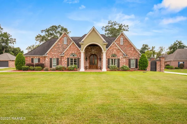 $999,900 | 353 Gentry Drive, Washington, LA 70589