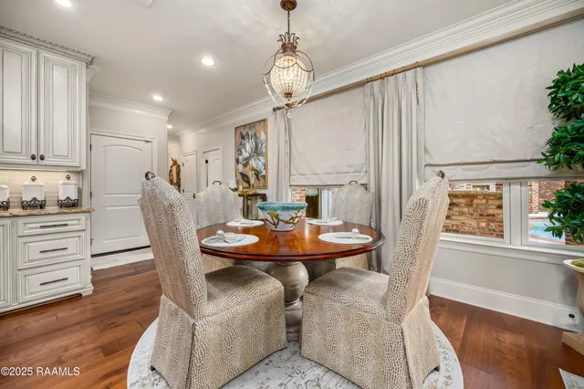 $999,900 | 353 Gentry Drive, Washington, LA 70589