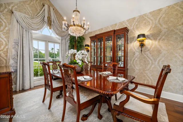 $999,900 | 353 Gentry Drive, Washington, LA 70589