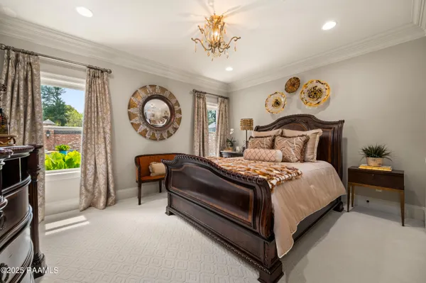$999,900 | 353 Gentry Drive, Washington, LA 70589
