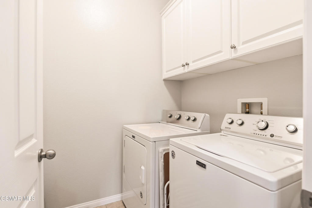2964 Camelita Way, Unit C Simi Valley, CA 93063 - Photo 18 of 42 a utility room with dryer and washer