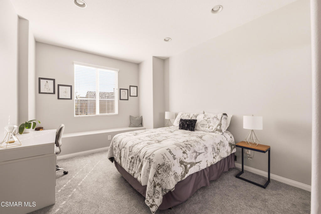 2964 Camelita Way, Unit C Simi Valley, CA 93063 - Photo 20 of 42 a bedroom with a bed and a window