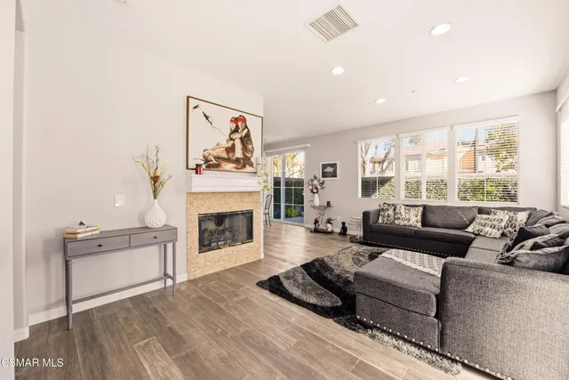 $750,000 | 2964 Camelita Way, Unit C, Simi Valley, CA 93063