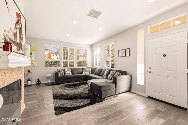 $750,000 | 2964 Camelita Way, Unit C, Simi Valley, CA 93063