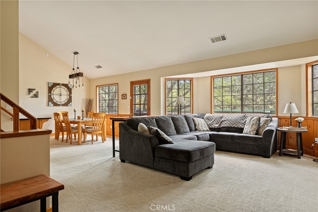 1108 Grass Valley Road Lake Arrowhead, CA 92352 - Photo 11 of 70 Living room, Dining area