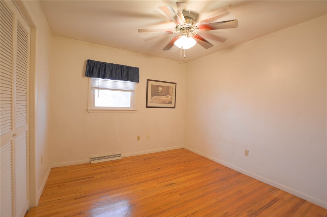542 Buckingham Drive Decatur, IL 62526 - Photo 24 of 37 Gallery Image 24