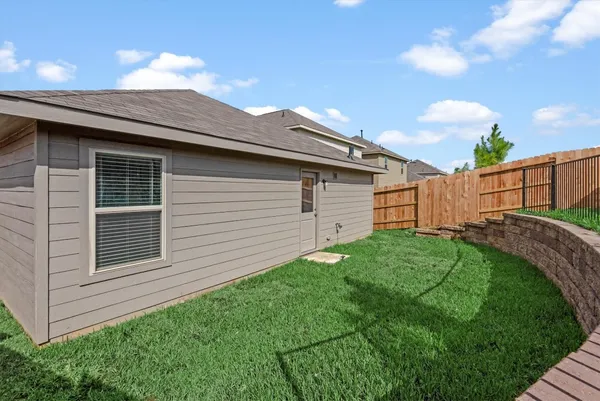 $1,700 | 1525 San Sebastien Drive, Conroe, TX 77301