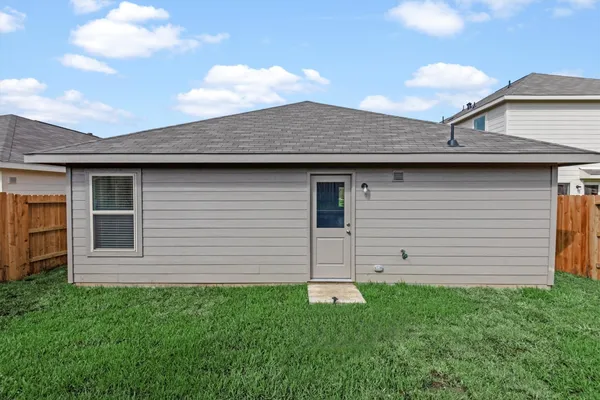 $1,700 | 1525 San Sebastien Drive, Conroe, TX 77301