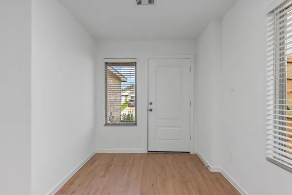 $1,700 | 1525 San Sebastien Drive, Conroe, TX 77301