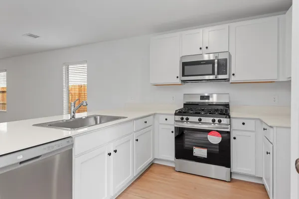 $1,700 | 1525 San Sebastien Drive, Conroe, TX 77301