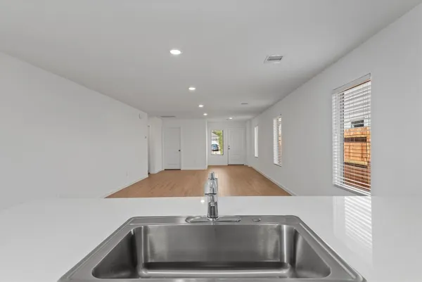 $1,700 | 1525 San Sebastien Drive, Conroe, TX 77301