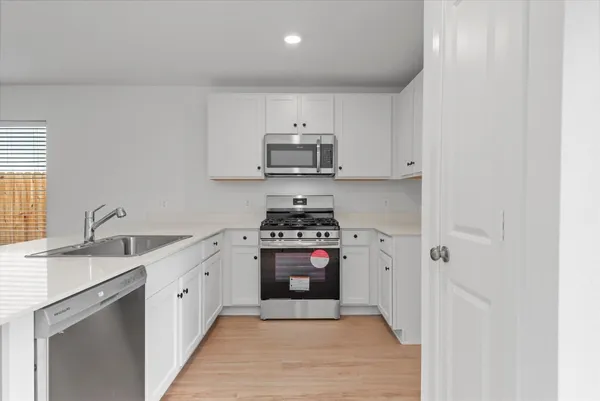 $1,700 | 1525 San Sebastien Drive, Conroe, TX 77301