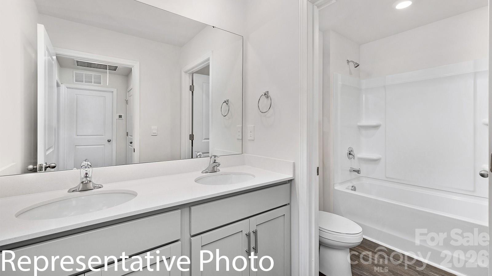 1046 Two Brothers Lane York, SC 29745 - Photo 13 of 25