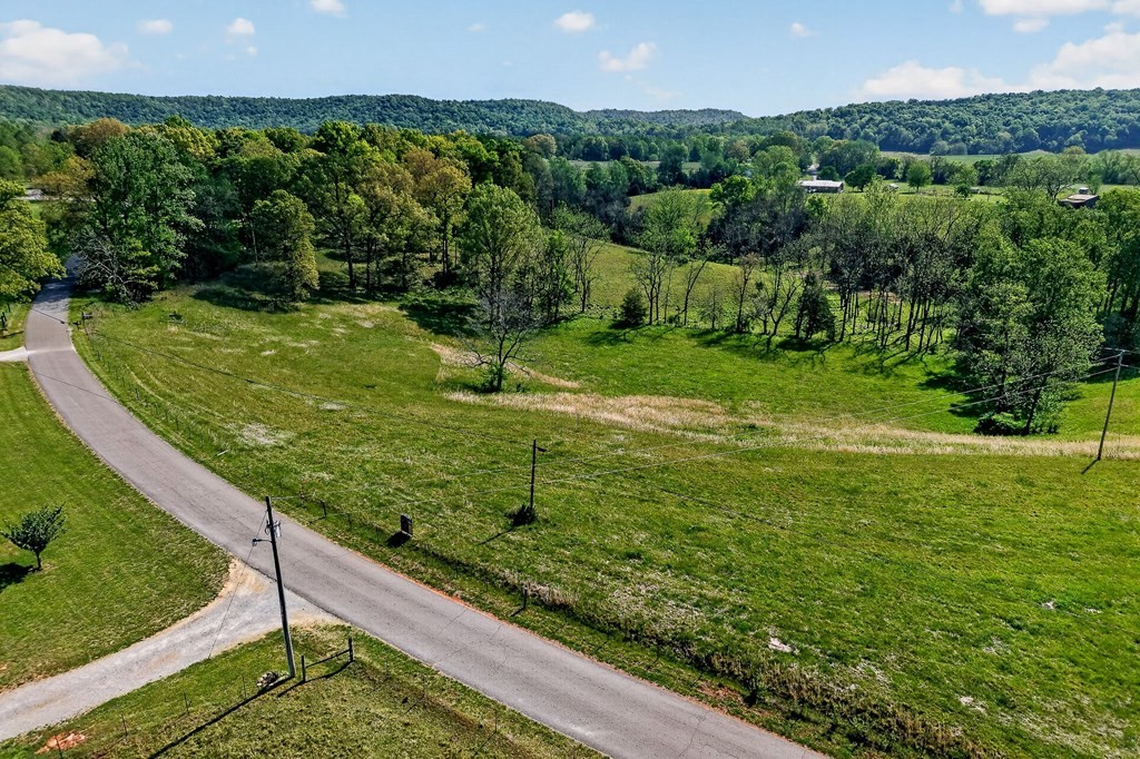 515 Jericho Road Quebeck, TN 38579 - Photo 31 of 60