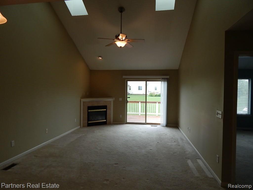 4605 Summer Ridge Drive, Unit 10 Howell, MI 48843 - Photo 7 of 23