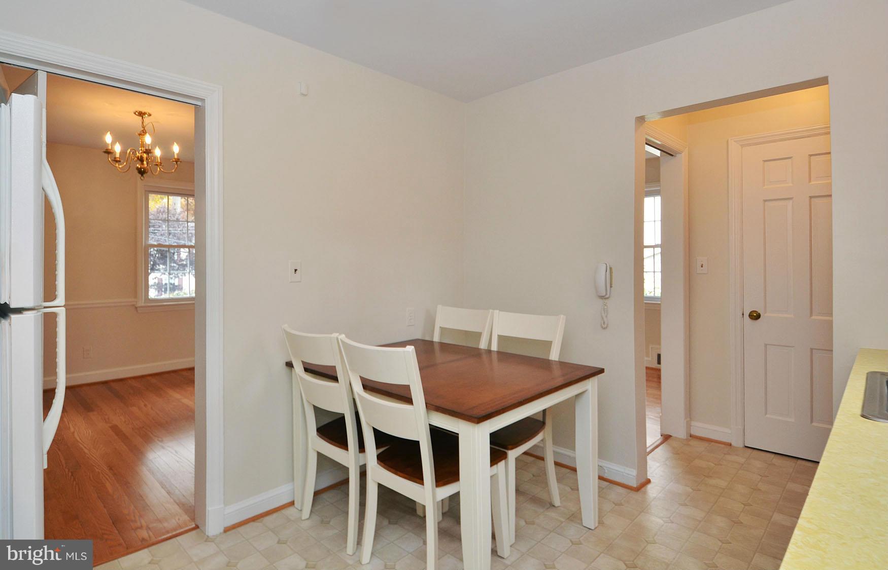 5919 Gloster Road Bethesda, MD 20816 - Photo 16 of 30 Kitchen