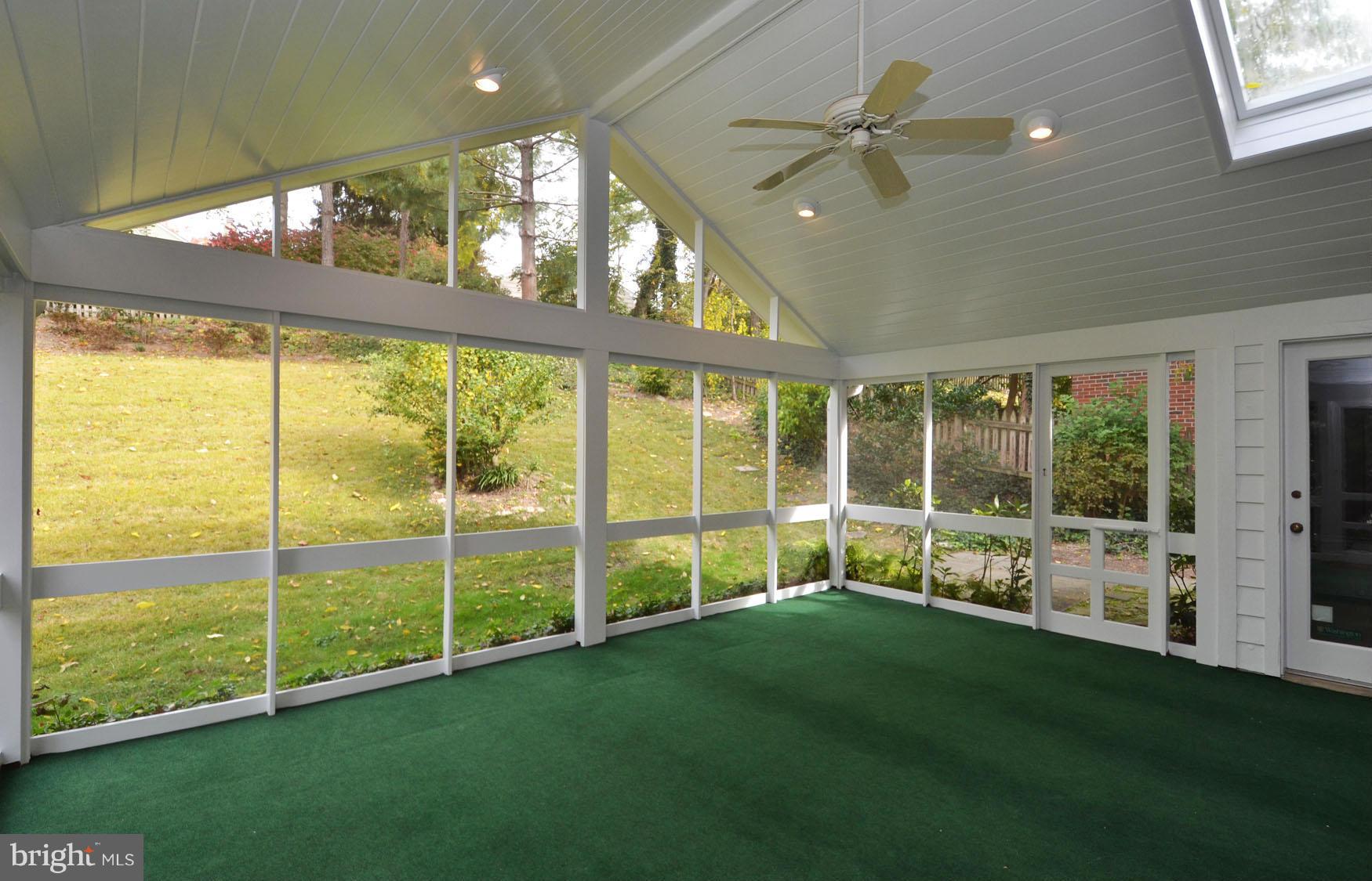 5919 Gloster Road Bethesda, MD 20816 - Photo 17 of 30 Interior (General)