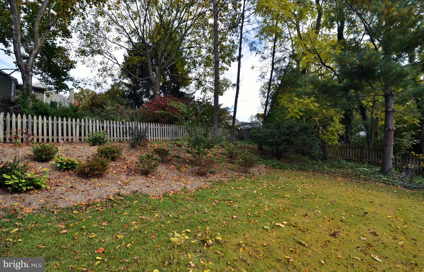5919 Gloster Road Bethesda, MD 20816 - Photo 3 of 30 Exterior (Rear)