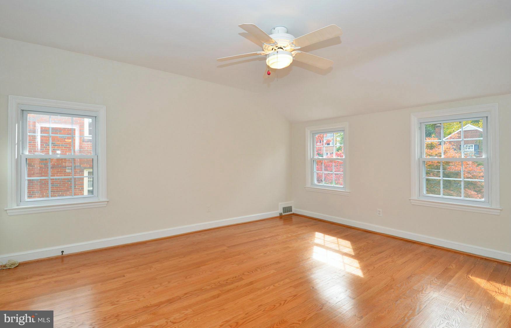 5919 Gloster Road Bethesda, MD 20816 - Photo 25 of 30 Bedroom (Master)