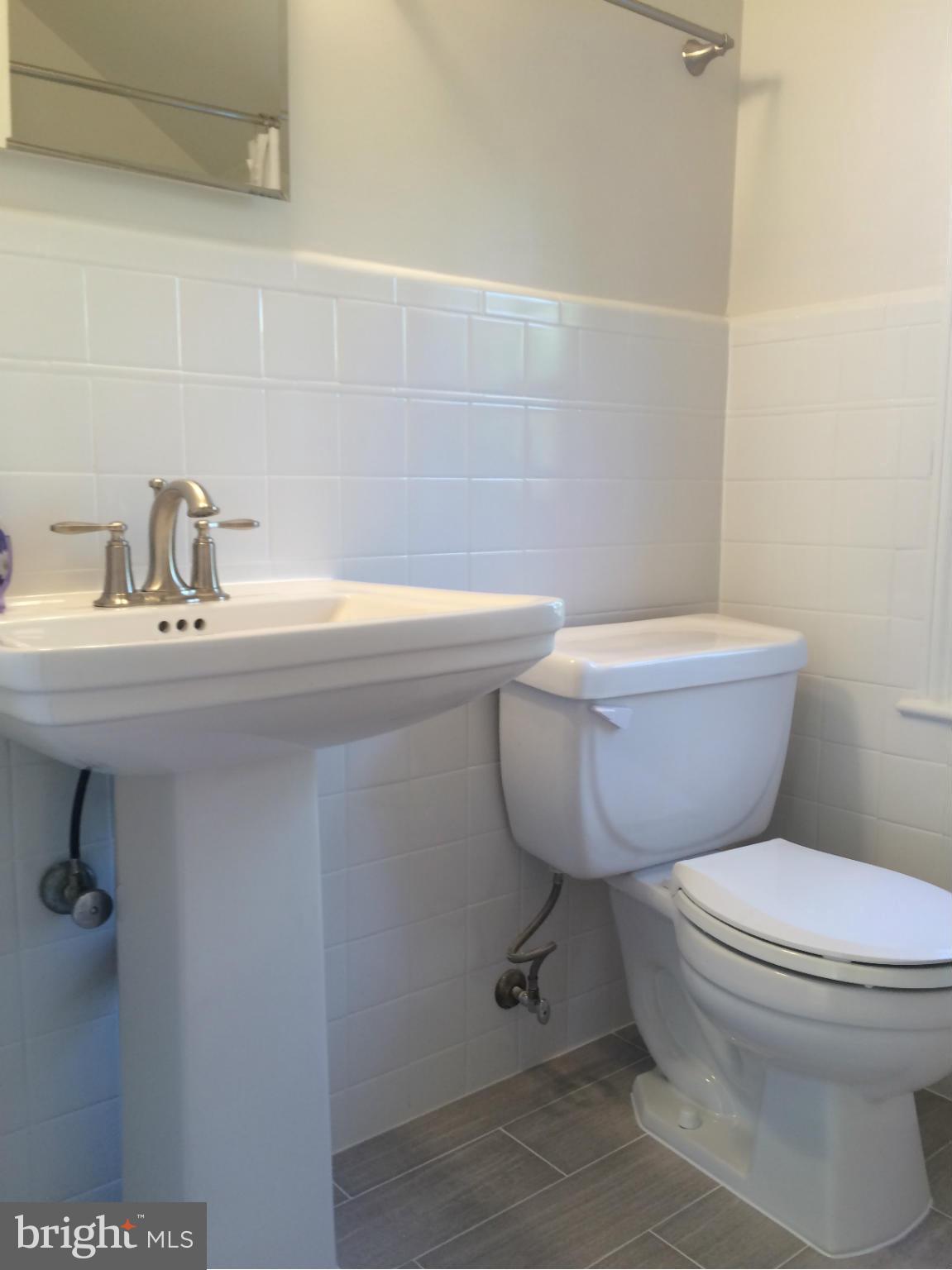 5919 Gloster Road Bethesda, MD 20816 - Photo 27 of 30 Bath