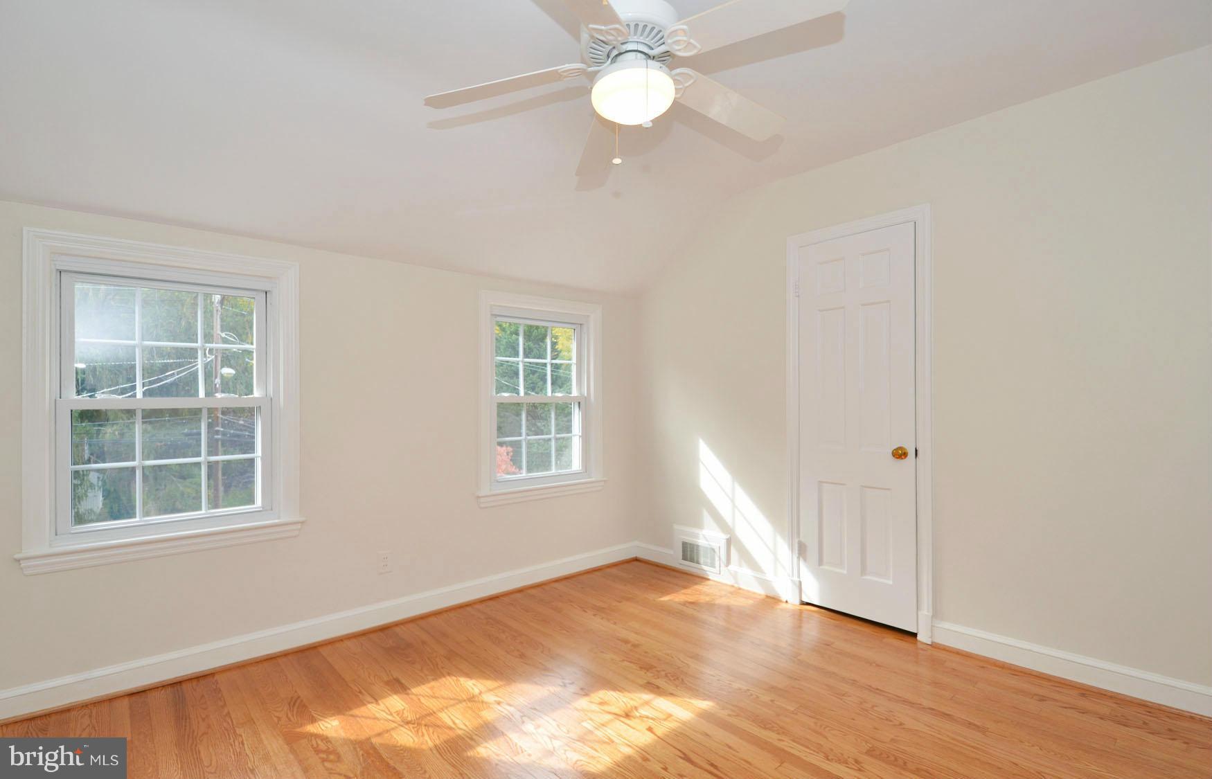 5919 Gloster Road Bethesda, MD 20816 - Photo 28 of 30 Bedroom