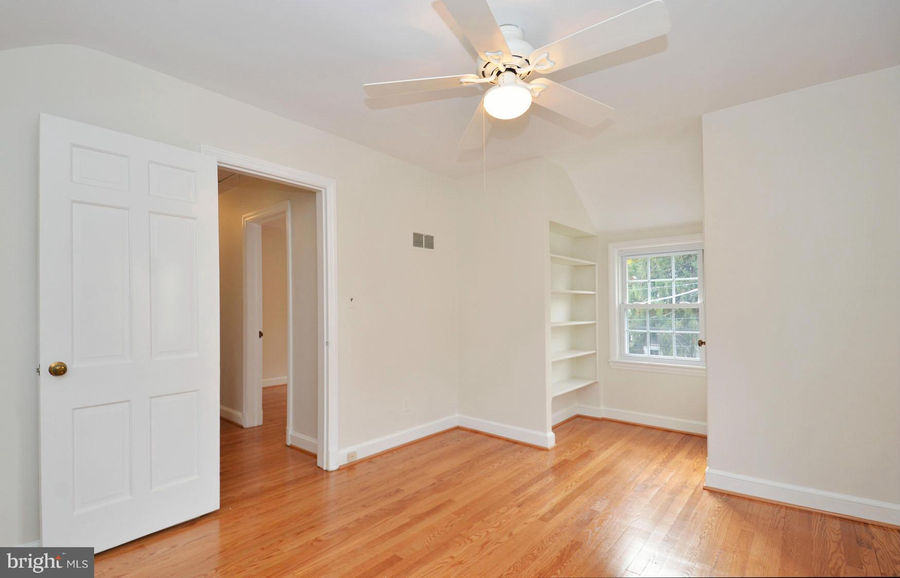5919 Gloster Road Bethesda, MD 20816 - Photo 29 of 30 Bedroom