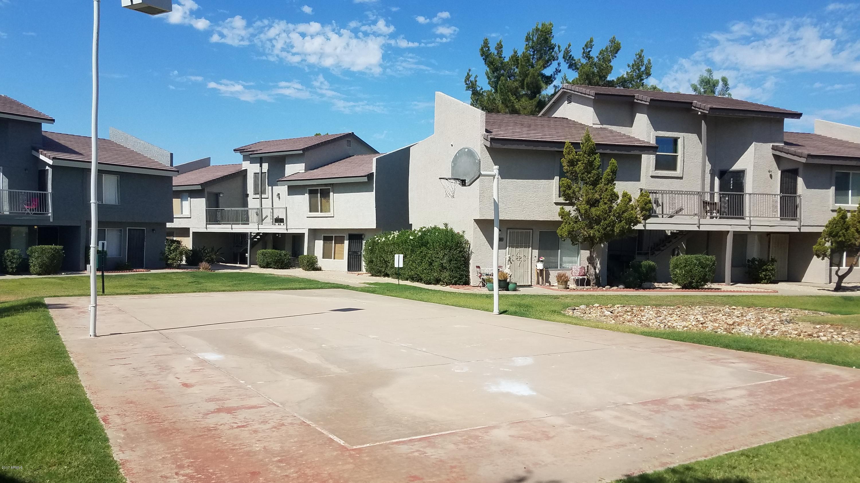19601 North 7th Street, Unit 1049 Phoenix, AZ 85024 - Photo 25 of 26 a house view with a outdoor space