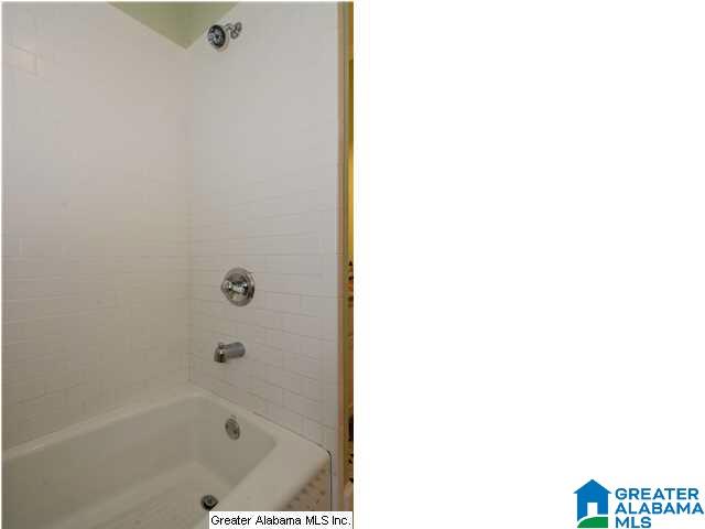 128 East Hawthorne Road Birmingham, AL 35209 - Photo 22 of 32