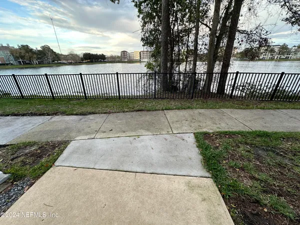 $1,665 | 8550 Touchton Road, Unit 1323, Jacksonville, FL 32216