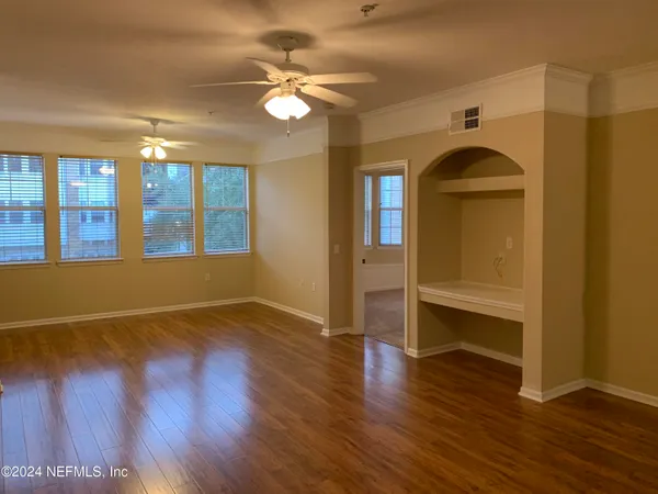 $1,665 | 8550 Touchton Road, Unit 1323, Jacksonville, FL 32216