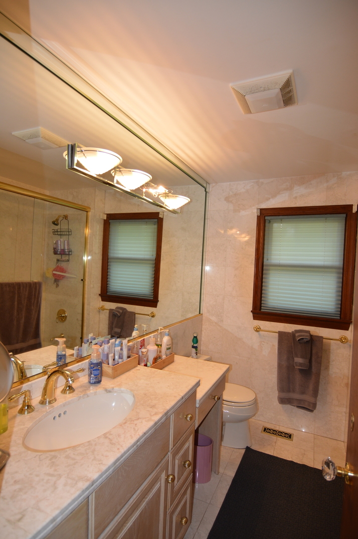 30353 Dowell Road McHenry, IL 60051 - Photo 18 of 34