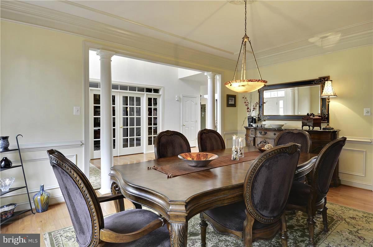 8200 Brink Road Gaithersburg, MD 20882 - Photo 8 of 30 Dining Room