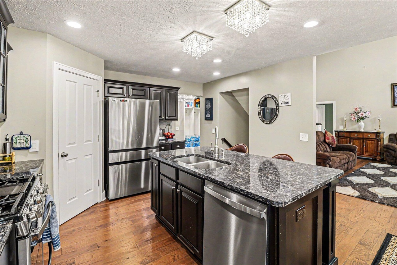 1507 Wellman Road Dewitt, MI 48820 - Photo 8 of 32