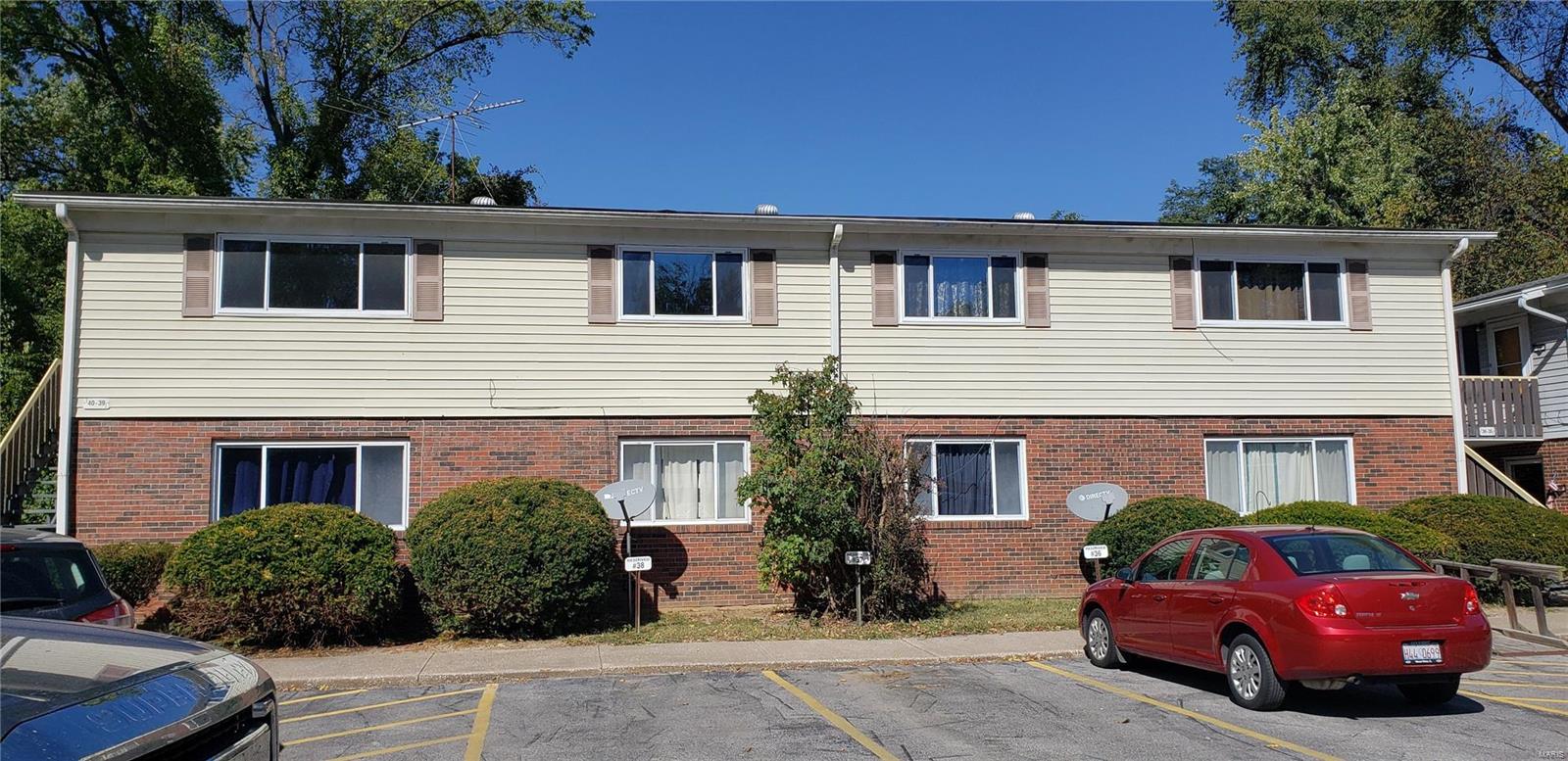 5310 Godfrey Road, Unit 40C Godfrey, IL 62035 - Photo 1 of 6 Gallery Image 1